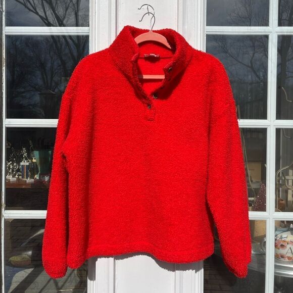 LOFT Fleece Pullover - Picture 1 of 5